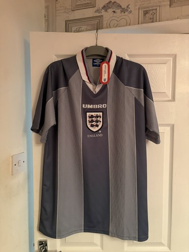 England 1996 away football - england,
