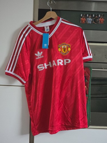 Mufc retro football - retro, jersey