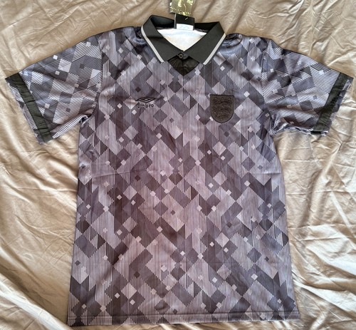 England football shirt 1990 - football,