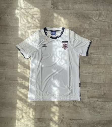 England 1999 2000 - 1999/2000/2001, retro