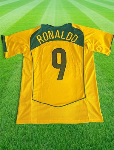 Ronaldo nazario brazil - 9,
